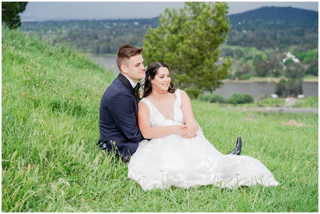 Canberra couple getting married at the arboretum